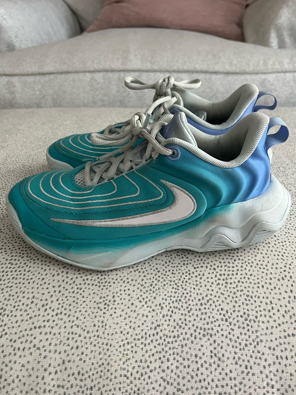 Nike Girls Basketball shoes